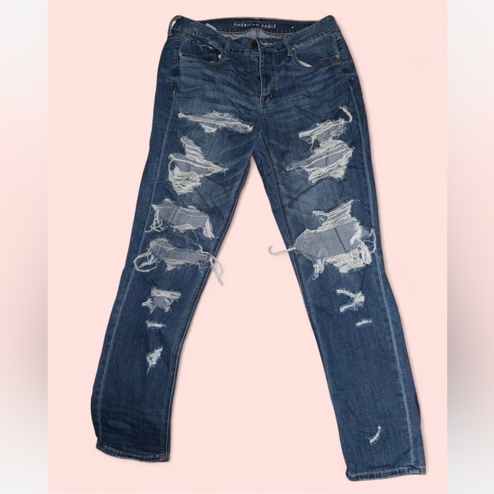 American Eagle Outfitters Women's Ripped Denim Jeans